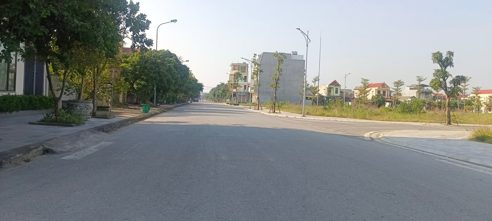 Đất nền Đào Duy Từ, Nghi Sơn 100m² giá 2.5 tỷ - Vị trí vàng, tiện ích đầy đủ!