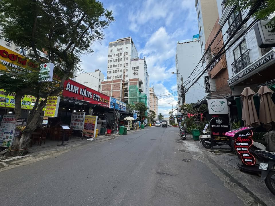 Nhà cấp 4 mặt tiền Phan Liêm, Đà Nẵng 180m² giá 55 triệu - Kinh doanh sầm uất gần biển!