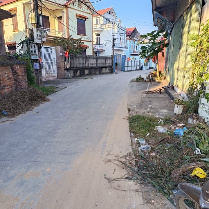 Đất nền mặt tiền 6m tại Đông Lỗ, Hiệp Hòa - Giá chỉ 800 triệu VND!