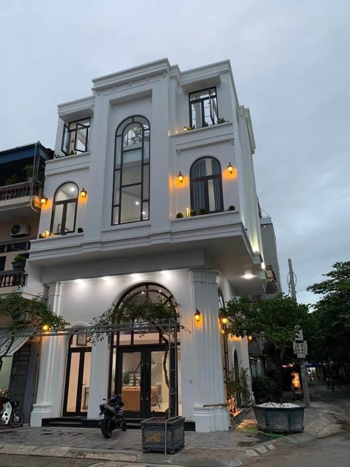 FrontHouse Đặng Xuân Thiều, Vị Hoàng, 56m² - Mặt tiền rộng, kinh doanh thuận lợi!