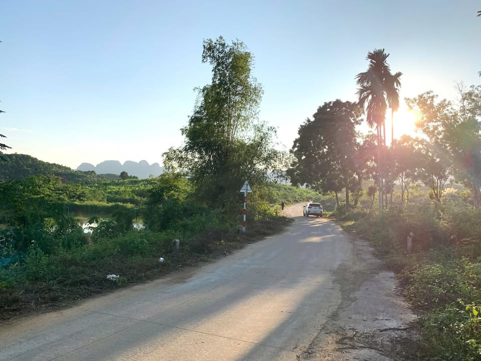 Đất nền tại Thôn Sấu Thượng, Hòa Bình 106m² - Sổ hồng chính chủ, giá thỏa thuận!