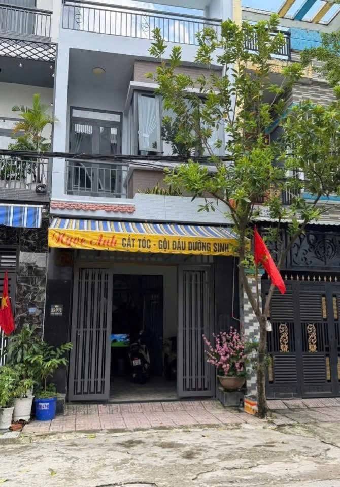 Nhà 1 trệt 1 lầu Phú Hồng Thịnh 3, TP. Thuận An, 72m² giá 3.55 tỷ - Chính chủ bán gấp!