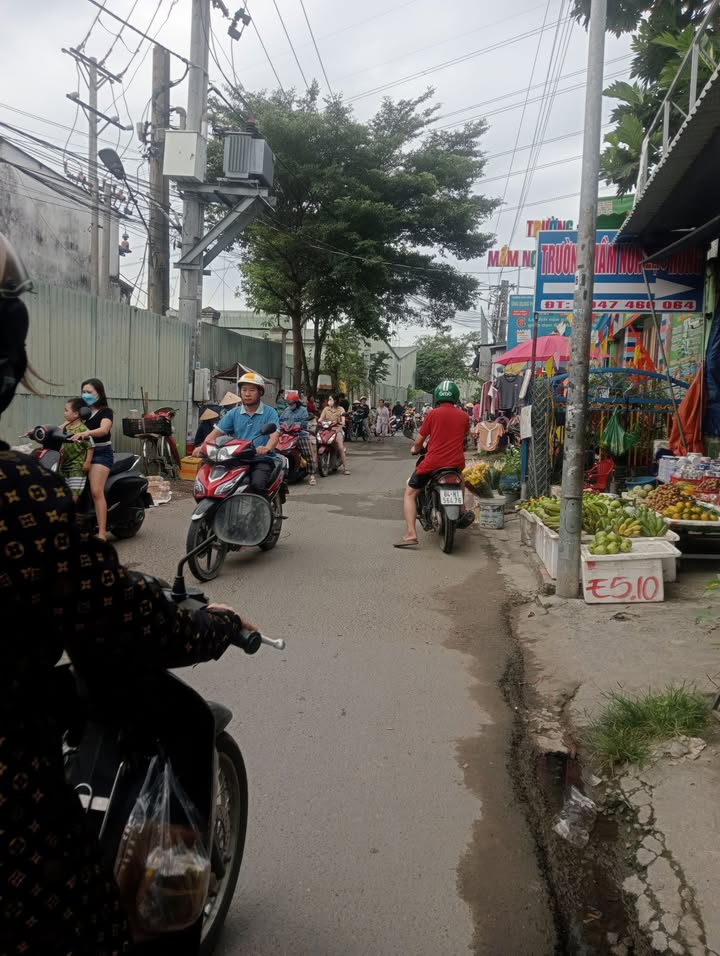 Nhà phố An Phú Thuận An 155m² giá 3.75 tỷ - Sổ hồng chính chủ, thổ cư 100%!