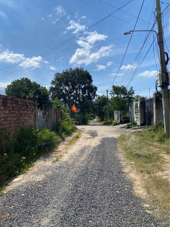 Đất nền Hẻm 168 Duy Tân, 360m² giá 900 triệu - Đất đẹp chính chủ thương lượng!