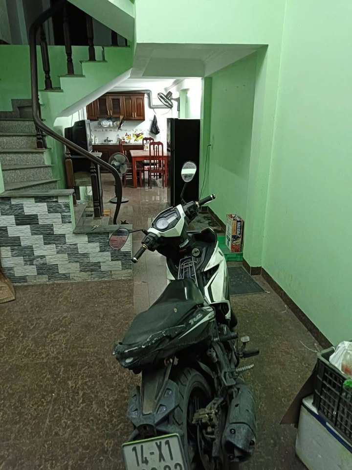 Nhà cho thuê 3 tầng tại Cao Thắng, Hạ Long - Giá chỉ 4 triệu/tháng