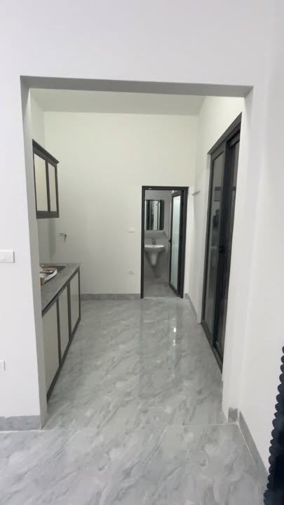 Nhà cho thuê CCMN ngõ 58 Đào Tấn, Ba Đình 2.7 triệu - Nội thất đầy đủ, thoáng mát!