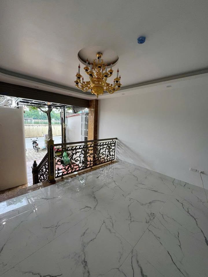 Bán toà nhà mặt phố Kim Mã, Ba Đình 45m² giá 32 tỷ - Vị trí kinh doanh sầm uất!