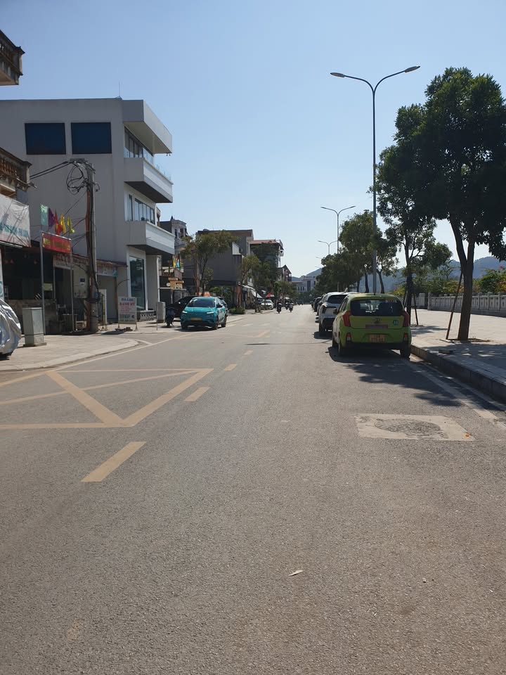 Đất nền trung tâm phường Đông Kinh, Lạng Sơn 100m² giá 2,2 tỷ - Đầu tư sinh lời ngay!