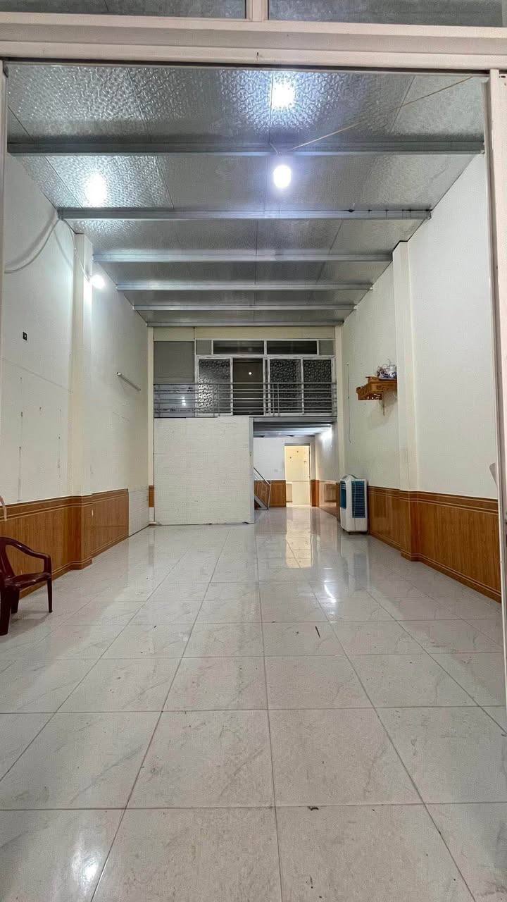 Nhà cho thuê mặt đường Vĩnh Tiến 1, Hải Phòng 80m² - Tiện nghi gần chợ, trường học