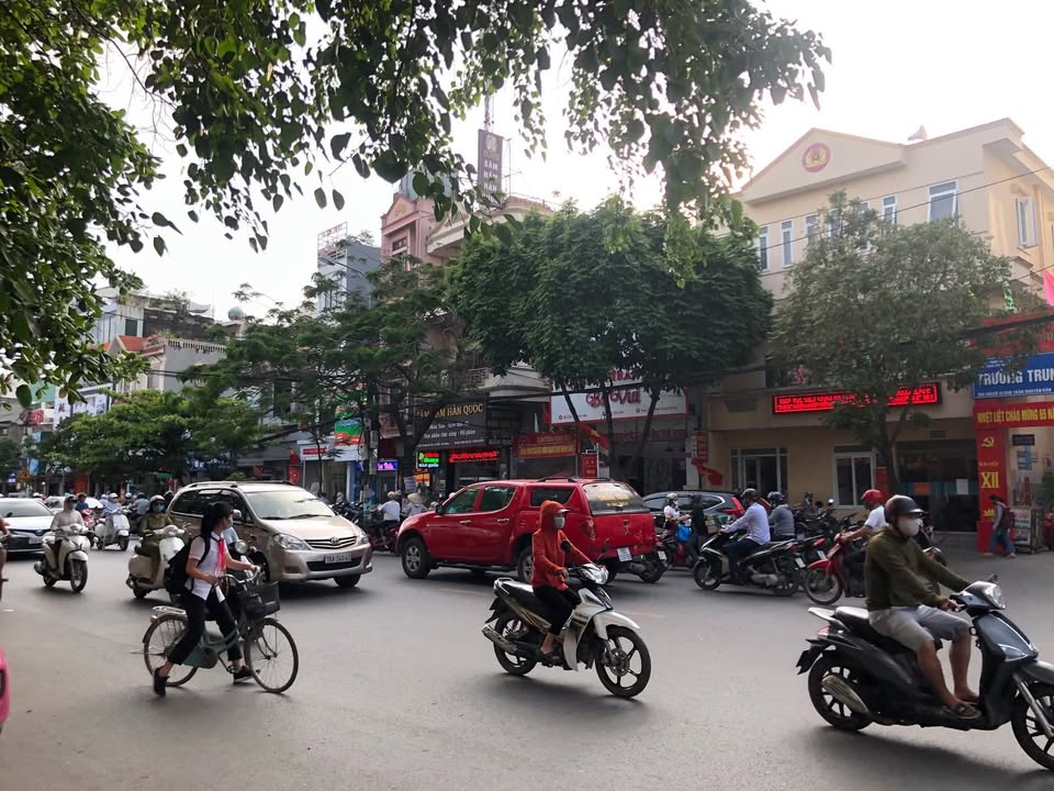 Nhà mặt tiền Trần Nguyên Hãn, Lê Chân 120m², giá 70 triệu - Vị trí đắc địa, cho thuê ngay!