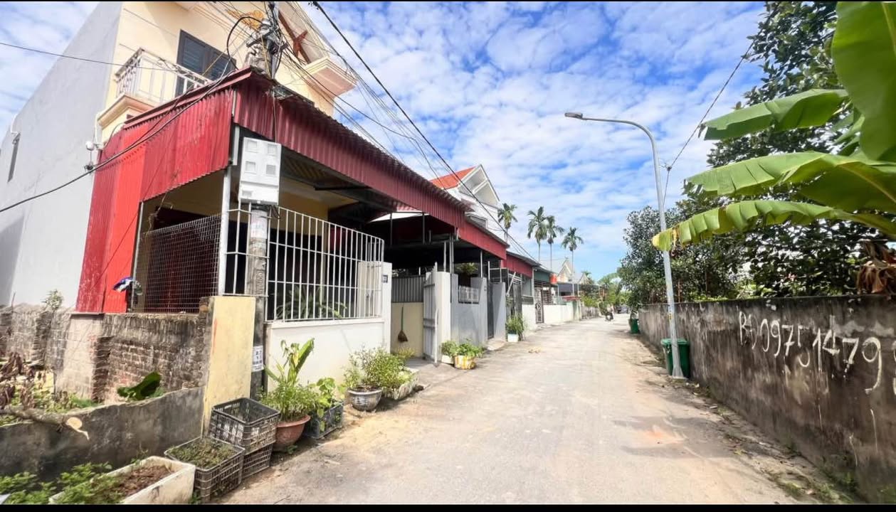 Lô đất mặt đường Đặng Cương, 100m², giá 2 tỷ - Cơ hội đầu tư tuyệt vời!