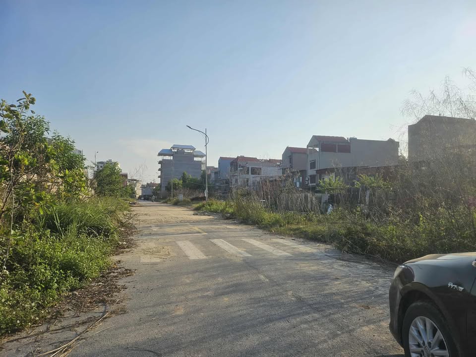 Đất nền Quang Châu, Việt Yên 200m² giá 7 tỷ - Đầu tư sinh lời hấp dẫn!