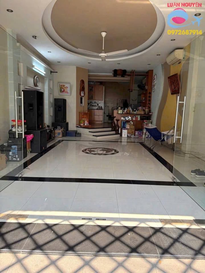 Nhà cho thuê Tô Hiến Thành, Quận 10, diện tích 99m² - Nội thất đẹp, thuận tiện kinh doanh!