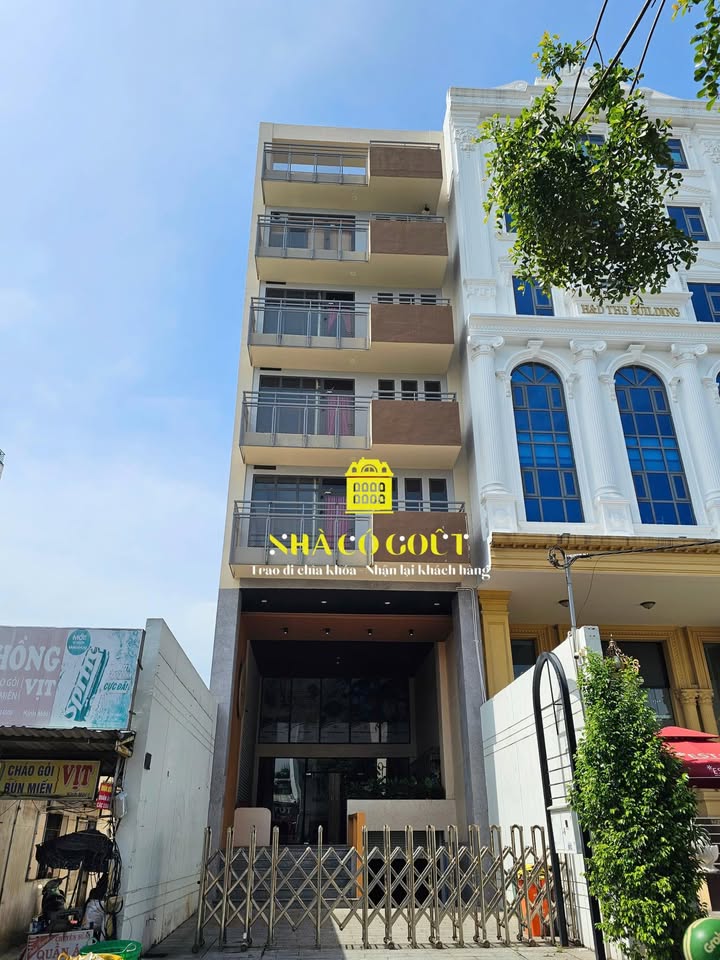 Cho thuê tòa nhà văn phòng Quốc Hương, Thảo Điền, Quận 2 - Diện tích 244m², Giá 200 triệu/tháng - Hoàn hảo cho doanh nghiệp bạn!