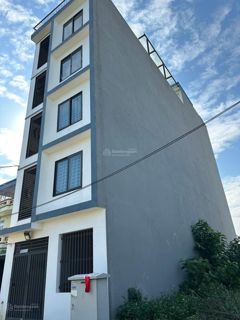 Nhà 5 tầng 14 phòng khép kín tại Hòa Lạc 120m² giá 12 tỷ - Đầu tư sinh lời cao!