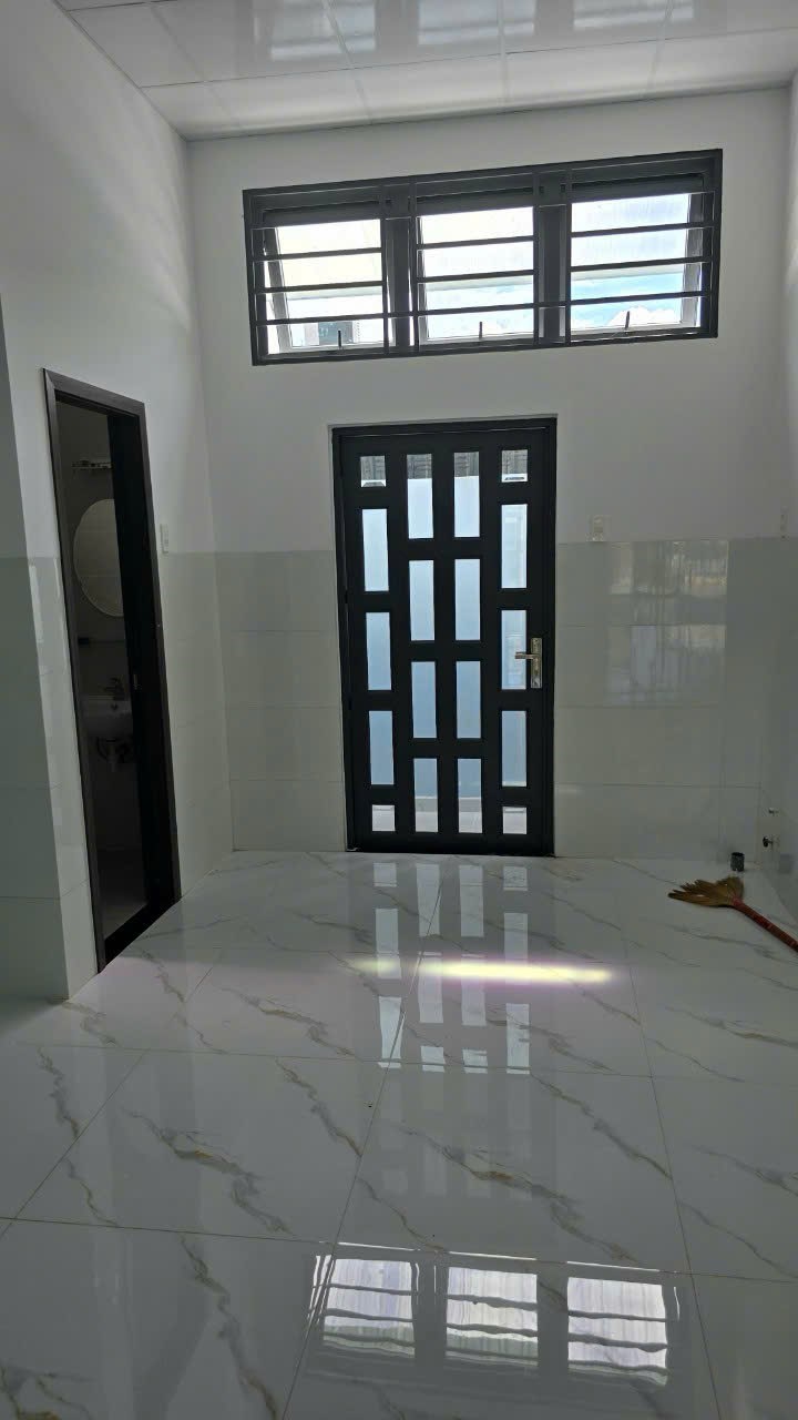 Nhà cho thuê mặt tiền Trần Hoàng Na, Hồng Loan 144m² - Thích hợp ở và kinh doanh!