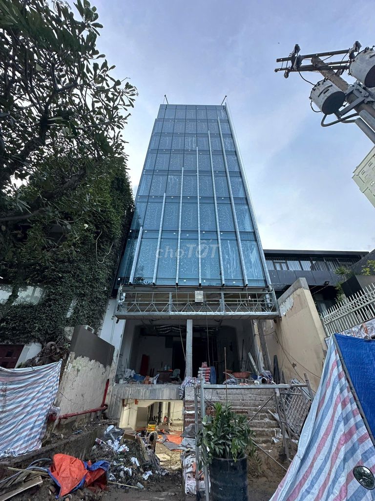 Cho thuê văn phòng Mặt Tiền Đường Nguyễn Đình Chiểu 220m² - Kinh doanh sầm uất