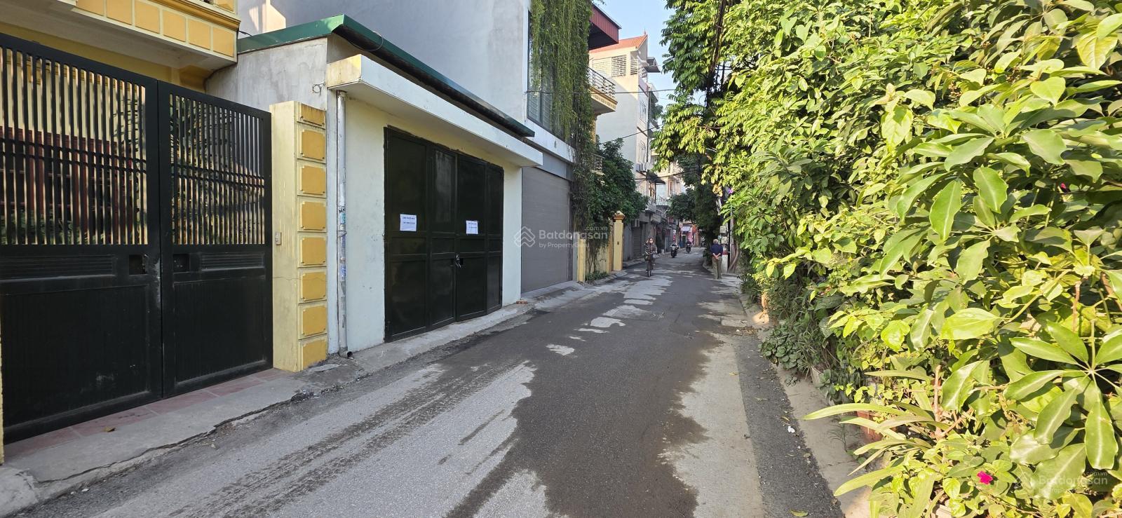 Cho thuê văn phòng 90m² tại 349/10 Phố Nam Dư, chỉ 15 triệu - Không gian rộng rãi, tiện nghi!