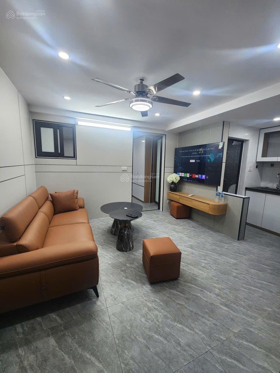 Bán nhà tập thể phố Đại La 60m² giá 3.62 tỷ - Ô tô đỗ cửa, lô góc thoáng mát!