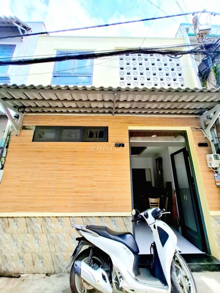 Nhà phố Bình Hưng Hòa 30m² giá chỉ 2.85 tỷ - Hẻm ô tô vào tận nơi!