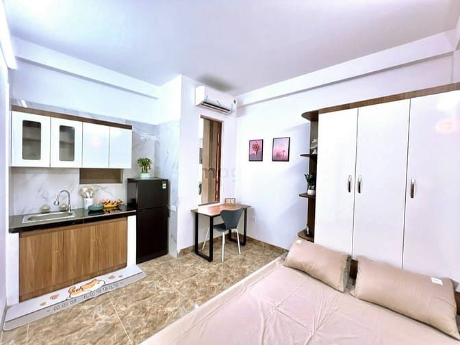 Cho thuê CCMN 25m² ngõ 05 Tú Mỡ, Cạnh sân bóng Trung Kính - Sang trọng và tiện nghi