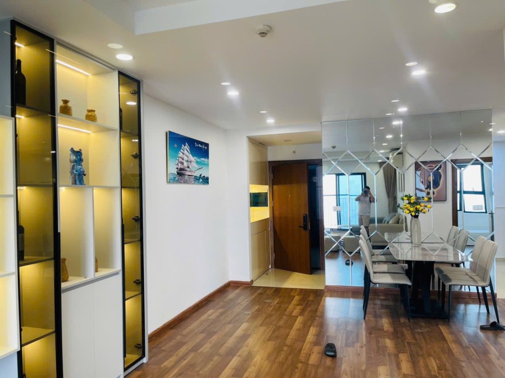 Căn hộ Ruby R3 Goldmark City 94m² giá 9.55 tỷ - Lô góc đẹp, full nội thất Châu Âu!