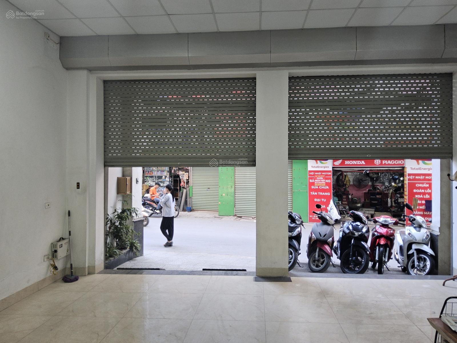 Nhà cho thuê mặt phố Phan Đình Giót 100m² giá 22 triệu - Kinh doanh sầm uất!