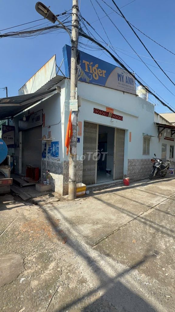 Nhà nguyên căn Lê Văn Quới - Gần ngã 4 Bốn Xã, giá chỉ từ 3.5 triệu