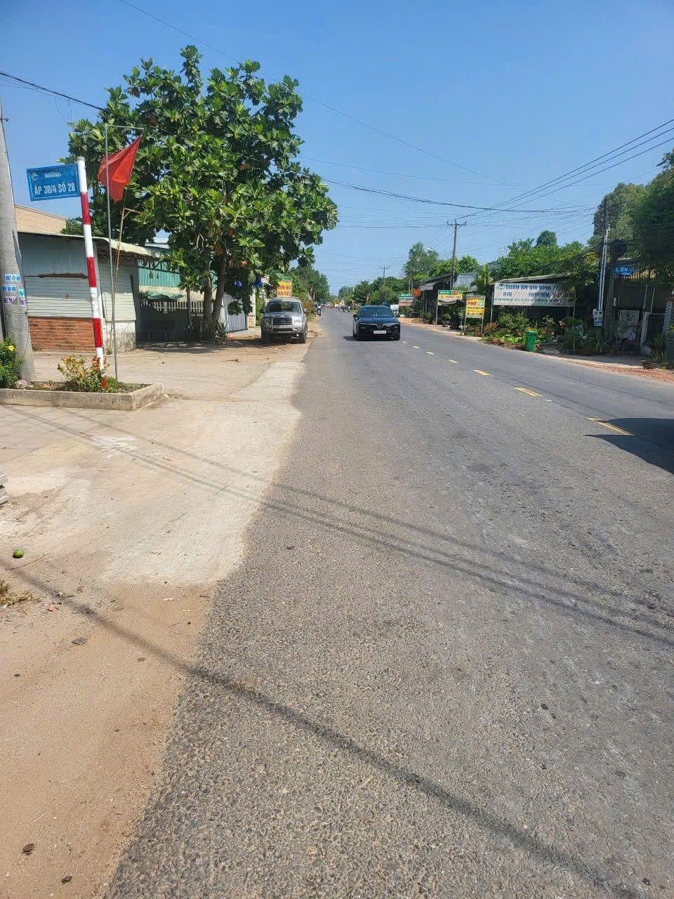 Lô đất mặt tiền đường DH 32m, 749m², giá 980 triệu - Cơ hội đầu tư tuyệt vời!