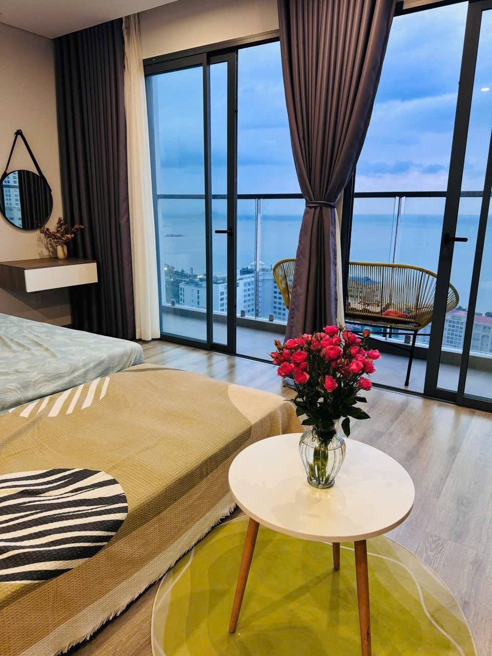Căn hộ studio view biển tầng cao tòa Marina Suite Nha Trang 48m² giá 2.95 tỷ - Đầu tư lý tưởng!