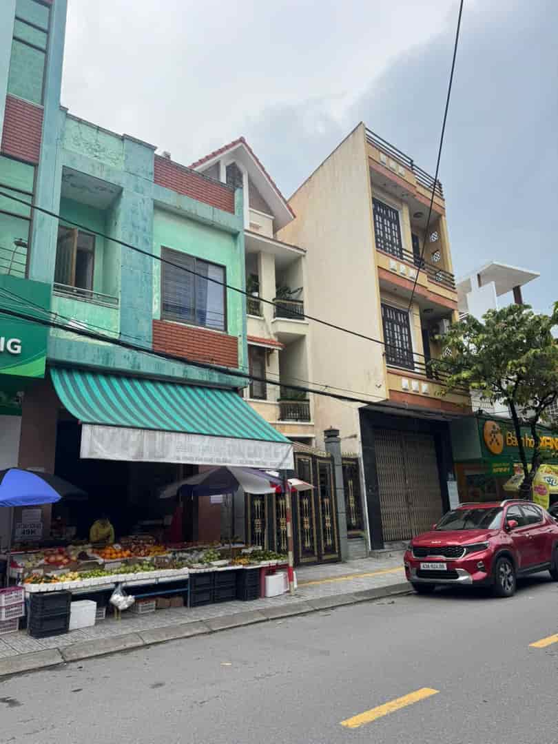 Nhà 3 tầng Phường Thạc Gián 161.5m² giá 20.5 tỷ - Vị trí đắc địa gần sân bay!