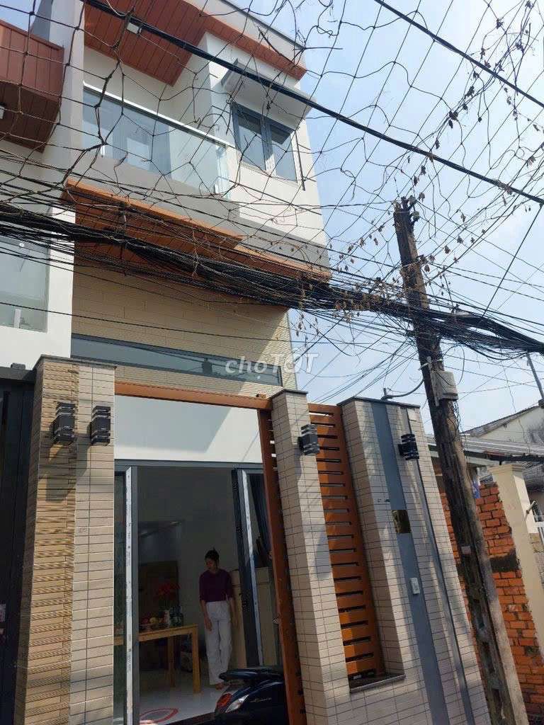 Nhà cho thuê đường Chương Dương, Thủ Đức 60m² - Nội thất đầy đủ, giá 13 triệu!