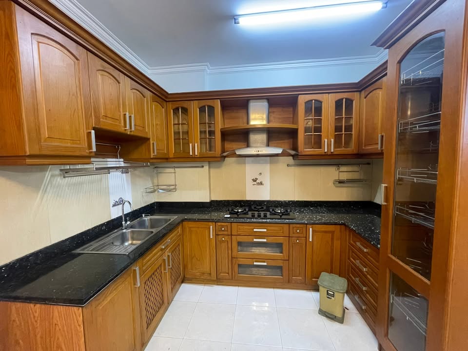 Căn hộ Central Garden Quận 1 90.6m² giá 6 tỷ - Vị trí đắc địa trung tâm!