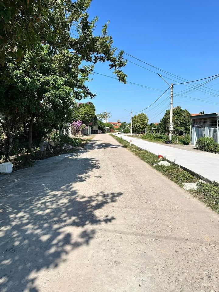 Đất nền Khu Thác Hàn, Móng Cái 150m² giá chỉ 1 tỷ - Tiềm năng phát triển cao!