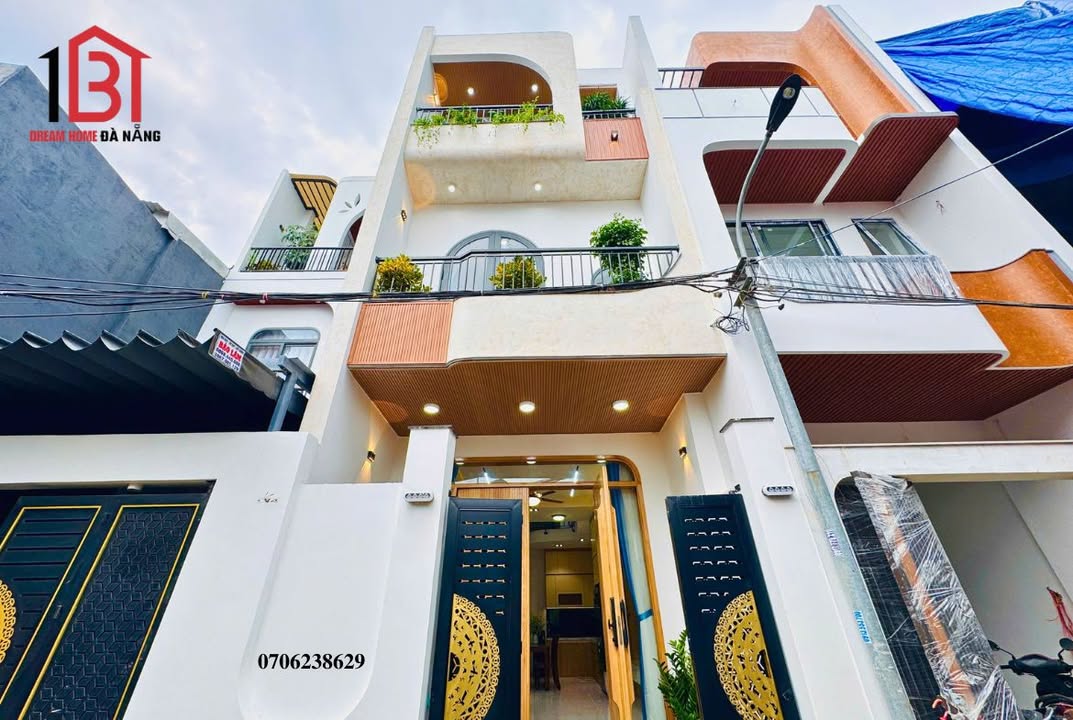 Nhà 3 tầng mới tại quận Liên Chiểu Đà Nẵng, diện tích 63m², giá 5.39 tỷ - Sẵn sàng vào ở ngay!