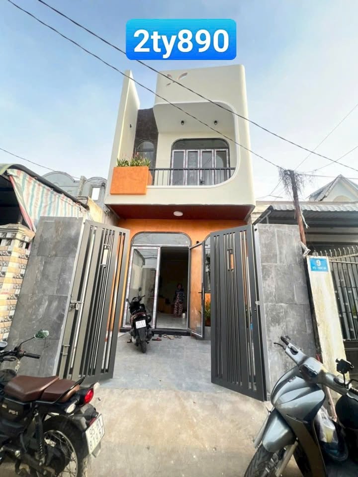 Nhà Trệt Lầu Mới Đẹp 65m² giá 2.89 tỷ - Gần chợ An Bình, tiện ích đầy đủ!