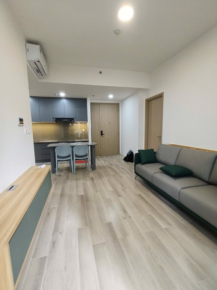 Căn hộ Vinhomes Grand Park quận 9 2PN giá 10 triệu - Full nội thất, xem nhà 24/7!