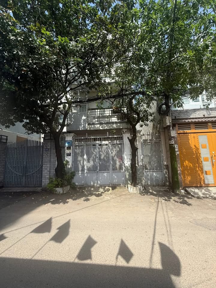 Bán gấp FrontHouse mặt tiền 170 đường Số 9, Gò Vấp, 84m² - Giá chỉ 9.8 tỷ!