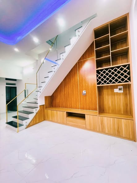 Nhà phố Ngô Mây, Quy Nhơn 65m² giá 3.1 tỷ - Xây mới hoàn toàn, hẻm rộng thoáng!