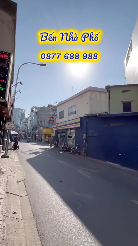 Mặt tiền Nguyễn Trọng Tuyển, Phú Nhuận 51m² giá 9.95 tỷ - Đầu tư sinh lời ngay!