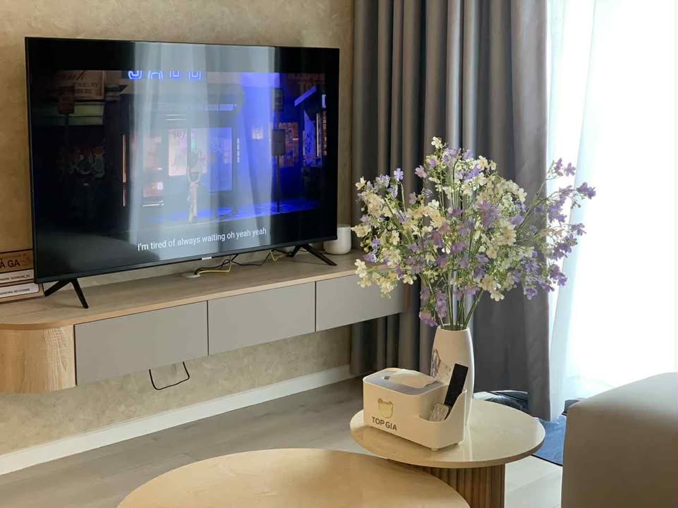 Căn hộ Vinhomes Grand Park Thủ Đức 2PN giá 13 triệu - Ban công lớn hướng Tây Bắc!