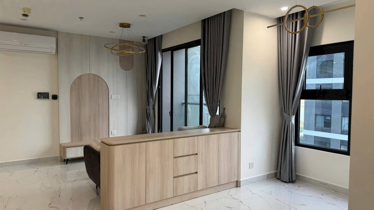 Căn hộ Vinhomes Grand Park 2PN đường Nguyễn Xiển giá 9.5 triệu - Full nội thất sang trọng!