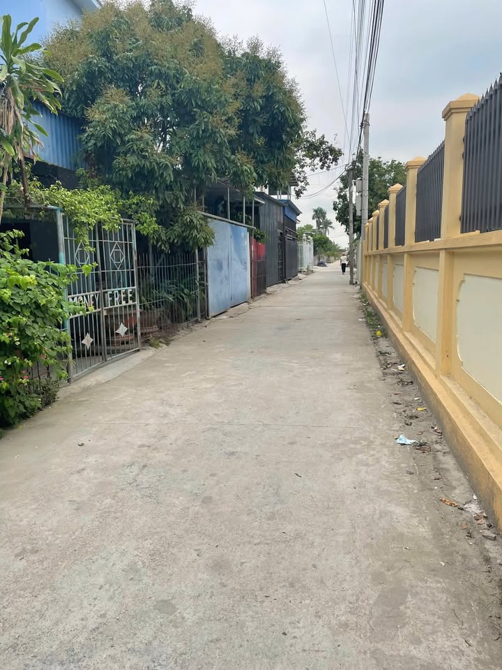 Nhà bán Hồng Thái, An Dương 60m² giá 1.1 tỷ - Vị trí đắc địa gần chợ