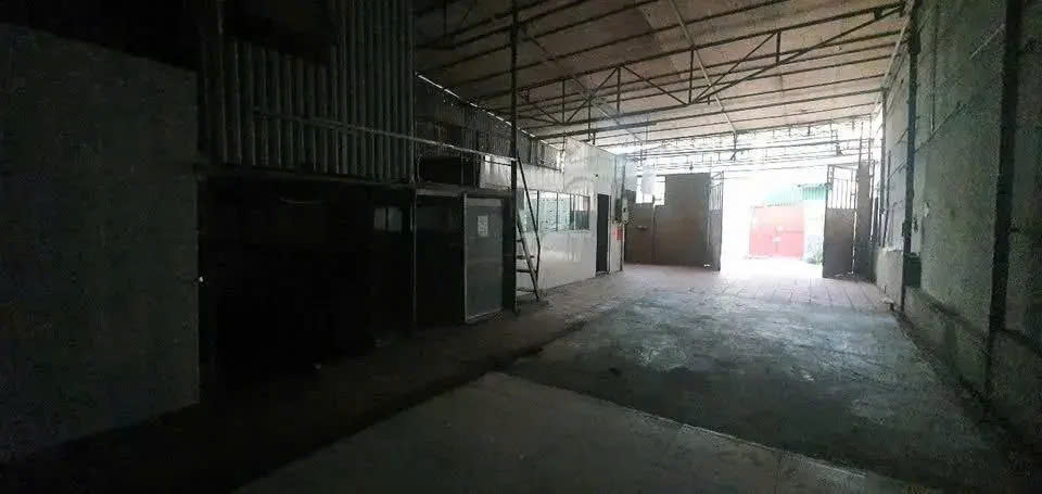 Kho xưởng cho thuê Đỗ Xuân Hợp, Mỹ Đình 1, 200m² chỉ 16 triệu/tháng - Hoạt động ngay!