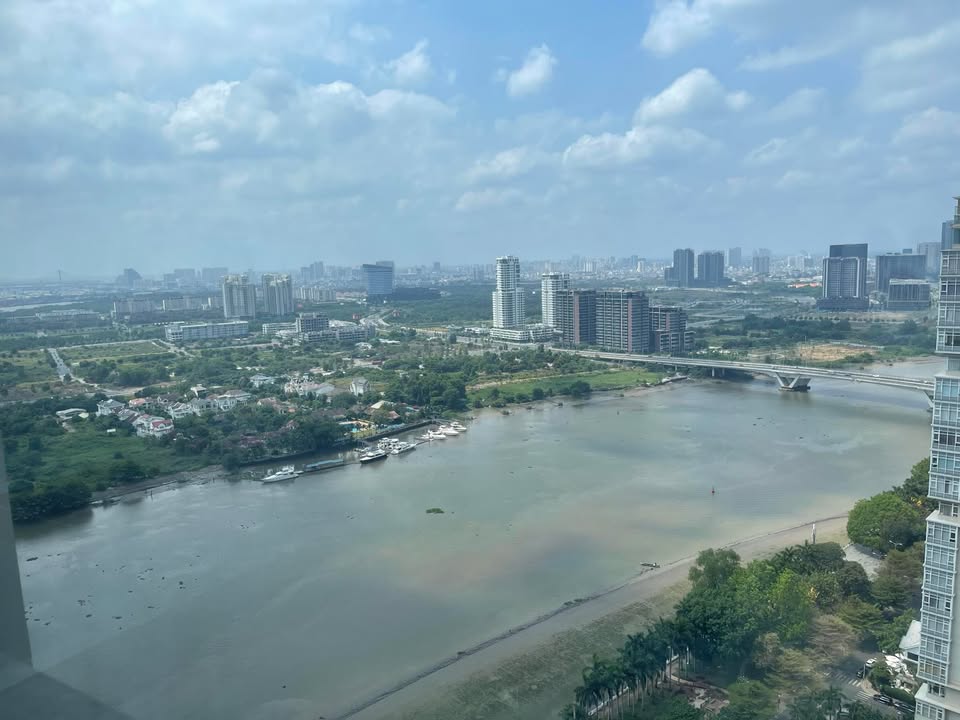 Căn hộ Vinhomes Central Park Bình Thạnh 84m² giá 11 tỷ - View sông tuyệt đẹp!