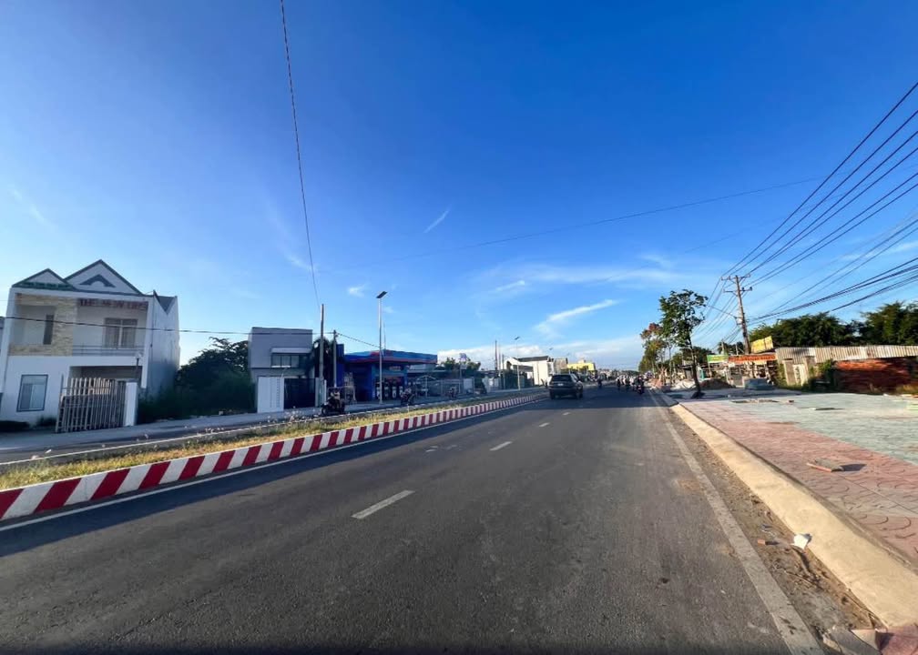 Đất mặt tiền Võ Văn Kiệt, Trà Vinh 600m² - Hướng Tây, giá thỏa thuận!