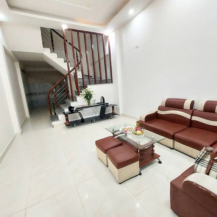 Nhà 2 tầng tại phố Vũ Hựu, TP Hải Dương 44.6m² giá chỉ 2.15 tỷ - Đầu tư sinh lời!