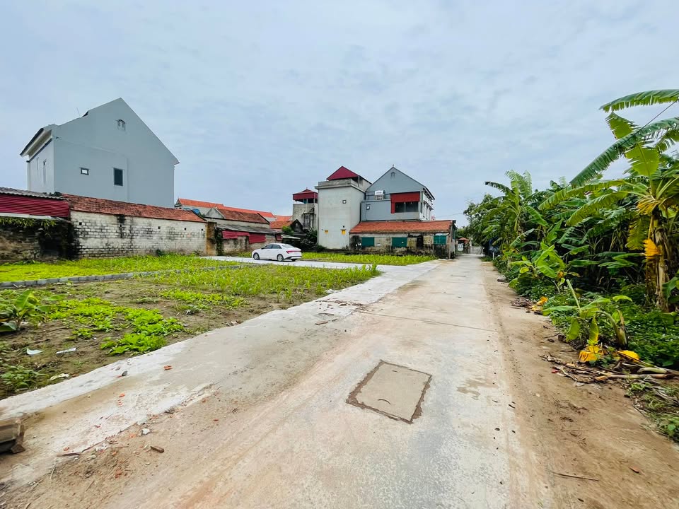 Đất Phú Cường Hưng Yên 140m² giá 2 tỷ - Đường ô tô tránh nhau