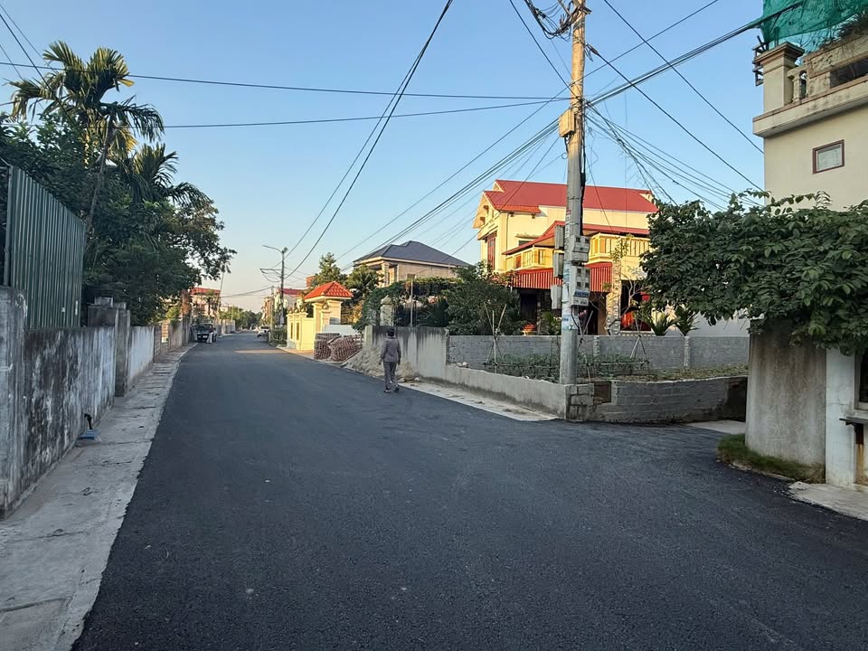 Đất nền góc tại Liên Phương 84.7m² giá 3.9 tỷ - Kinh doanh sầm uất ngay UBND!