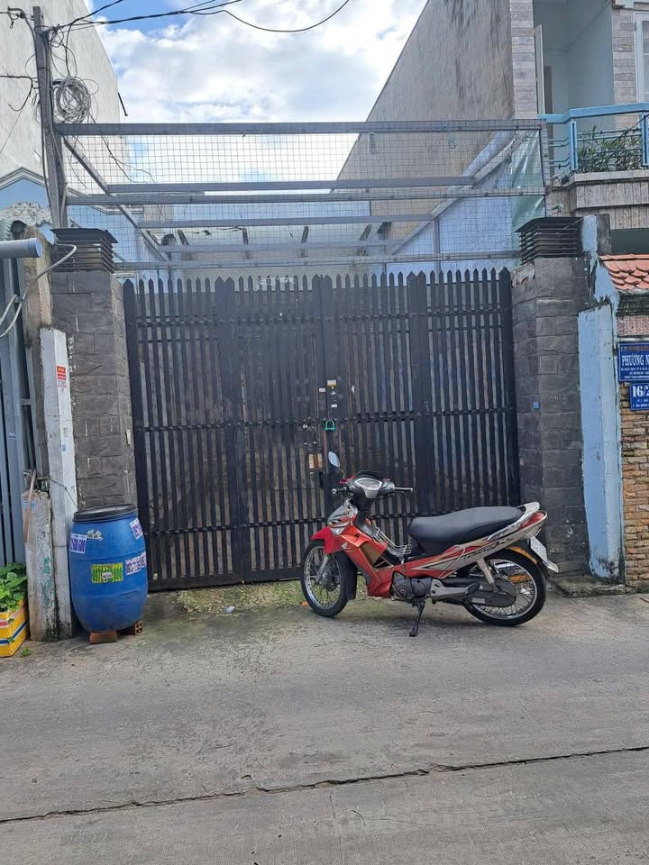 Nhà phố Tân Chánh Hiệp 140m² giá 6.15 tỷ - Sổ hồng riêng, nở hậu đẹp!